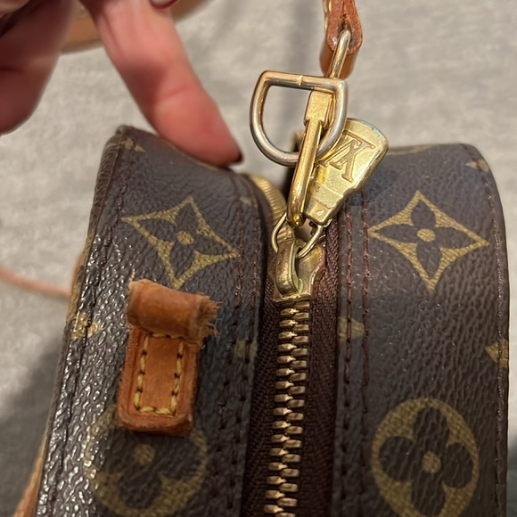 Louis Vuitton spontini square monogram crossbody bag - Picture 14 of 14